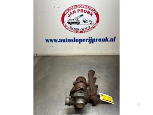 Gebruikte Turbo Mercedes Vito (638.0) 2.2 CDI 108 16V Prijs € 150,00 Margeregeling aangeboden door Autosloopbedrijf Jan Pronk B.V.