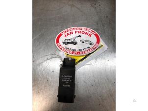 Gebruikte Computer Koeling Peugeot 407 SW (6E) 2.0 HDiF 16V Prijs € 15,00 Margeregeling aangeboden door Autosloopbedrijf Jan Pronk B.V.