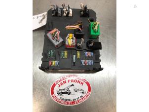 Gebruikte Computer Body Control Peugeot 407 SW (6E) 2.0 HDiF 16V Prijs € 75,00 Margeregeling aangeboden door Autosloopbedrijf Jan Pronk B.V.