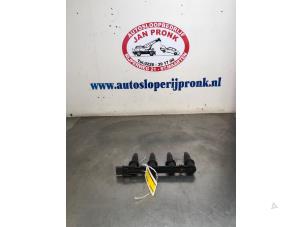 Gebruikte Bobine Opel Astra H SW (L35) 1.6 16V Turbo Prijs € 75,00 Margeregeling aangeboden door Autosloopbedrijf Jan Pronk B.V.