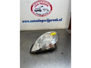 Gebruikte Koplamp links Renault Kangoo Express (FW) 1.5 dCi 90 FAP Prijs € 75,00 Margeregeling aangeboden door Autosloopbedrijf Jan Pronk B.V.