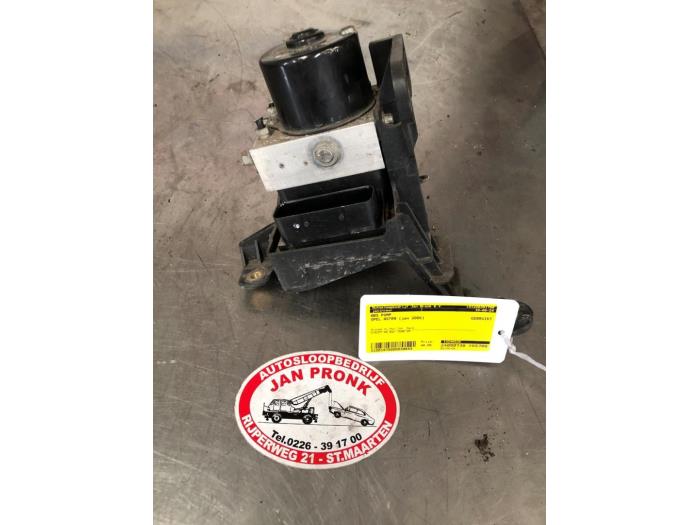 Gebruikte ABS Pomp Opel Astra H SW (L35) 1.6 16V Turbo Prijs € 40,00 Margeregeling aangeboden door Autosloopbedrijf Jan Pronk B.V.