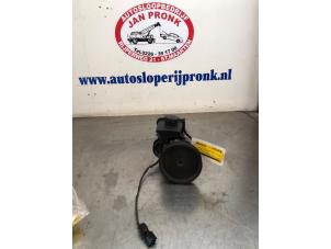Gebruikte Pomp Servo Mercedes C (W203) 1.8 C-200K 16V Prijs € 50,00 Margeregeling aangeboden door Autosloopbedrijf Jan Pronk B.V.