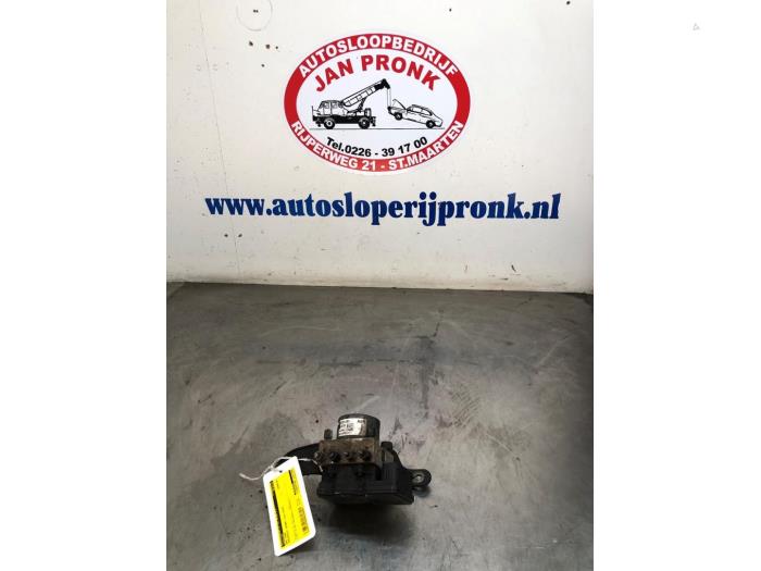 Gebruikte ABS Pomp Chevrolet Spark (M300) 1.2 16V Prijs € 40,00 Margeregeling aangeboden door Autosloopbedrijf Jan Pronk B.V.