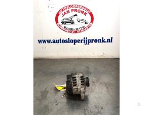 Gebruikte Alternator Dacia Sandero I (BS) 1.2 16V Prijs € 40,00 Margeregeling aangeboden door Autosloopbedrijf Jan Pronk B.V.