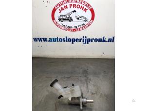 Gebruikte Hoofdremcilinder Mitsubishi ASX 1.6 MIVEC 16V Prijs € 35,00 Margeregeling aangeboden door Autosloopbedrijf Jan Pronk B.V.