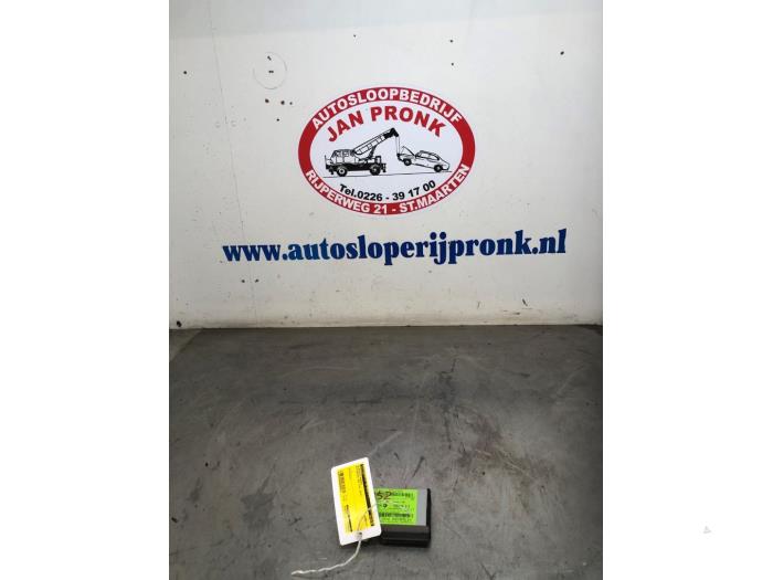 Gebruikte Bluetooth module Mitsubishi ASX 1.6 MIVEC 16V Prijs € 75,00 Margeregeling aangeboden door Autosloopbedrijf Jan Pronk B.V.