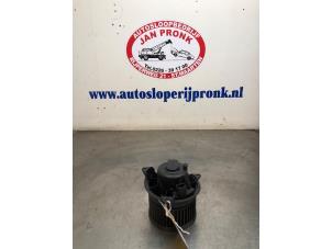 Gebruikte Aanjager Ford Transit Connect 1.8 Tddi Prijs € 25,00 Margeregeling aangeboden door Autosloopbedrijf Jan Pronk B.V.