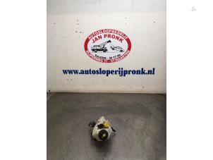 Gebruikte Hoofdremcilinder Opel Astra J Sports Tourer (PD8/PE8/PF8) 1.4 Turbo 16V Prijs € 25,00 Margeregeling aangeboden door Autosloopbedrijf Jan Pronk B.V.