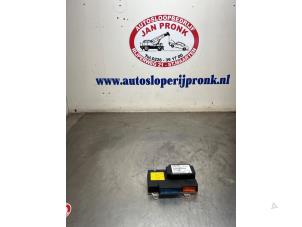 Gebruikte Airbag Module Volvo S40 (MS) 2.4 20V Prijs € 20,00 Margeregeling aangeboden door Autosloopbedrijf Jan Pronk B.V.