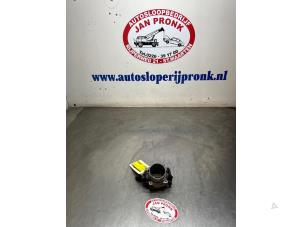 Gebruikte Gasklephuis Volvo V40 (VW) 2.0 16V Turbo Prijs € 25,00 Margeregeling aangeboden door Autosloopbedrijf Jan Pronk B.V.