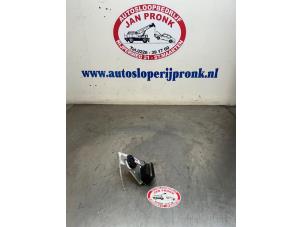 Gebruikte Bobine Volvo 850 Estate 2.5i 20V Prijs € 25,00 Margeregeling aangeboden door Autosloopbedrijf Jan Pronk B.V.