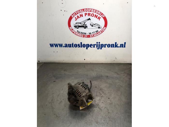 Gebruikte Alternator Kia Sorento I (JC) 2.4 16V Prijs € 40,00 Margeregeling aangeboden door Autosloopbedrijf Jan Pronk B.V.