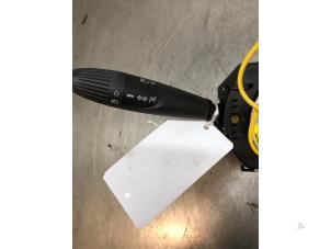 Gebruikte Combischakelaar Stuurkolom Fiat 500 (312) 1.2 Prijs € 40,00 Margeregeling aangeboden door Autosloopbedrijf Jan Pronk B.V.