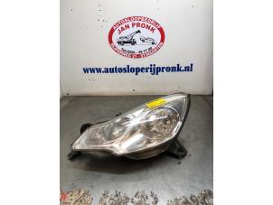 Gebruikte Koplamp links Citroen C3 (SC) 1.4 HDi Prijs € 125,00 Margeregeling aangeboden door Autosloopbedrijf Jan Pronk B.V.