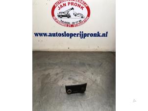 Gebruikte AUX/USB aansluiting Kia Picanto (TA) 1.0 12V Prijs € 20,00 Margeregeling aangeboden door Autosloopbedrijf Jan Pronk B.V.