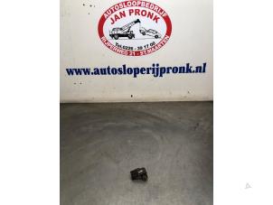 Gebruikte Map Sensor (inlaatspruitstuk) Citroen Jumper (U5/ZB) 2.8 HDi Prijs € 15,00 Margeregeling aangeboden door Autosloopbedrijf Jan Pronk B.V.