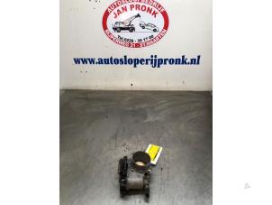 Gebruikte Gasklephuis Mitsubishi Grandis (NA) 2.4 16V MIVEC Prijs € 100,00 Margeregeling aangeboden door Autosloopbedrijf Jan Pronk B.V.