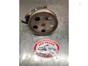 Gebruikte Stuurpomp Audi A4 (B7) 2.0 20V Prijs € 40,00 Margeregeling aangeboden door Autosloopbedrijf Jan Pronk B.V.