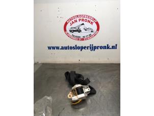 Gebruikte Veiligheidsgordel links-voor Suzuki Swift (ZA/ZC/ZD1/2/3/9) 1.3 VVT 16V Prijs € 25,00 Margeregeling aangeboden door Autosloopbedrijf Jan Pronk B.V.