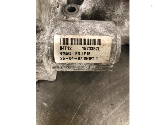 Gasklephuis van een Ford Focus 2 1.8 16V Flexifuel 2007