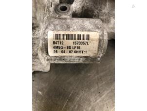 Gasklephuis van een Ford Focus 2 1.8 16V Flexifuel 2007