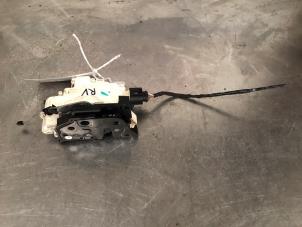 Gebruikte Slotmechaniek Portier 4Deurs rechts-voor Seat Altea XL (5P5) 1.8 TFSI 16V Prijs € 40,00 Margeregeling aangeboden door Autosloopbedrijf Jan Pronk B.V.