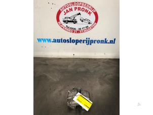 Gebruikte Remklauw (Tang) rechts-voor Seat Altea XL (5P5) 1.8 TFSI 16V Prijs € 25,00 Margeregeling aangeboden door Autosloopbedrijf Jan Pronk B.V.