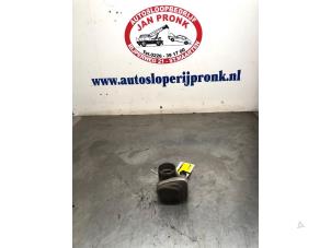 Gebruikte Gasklephuis Seat Toledo (1M2) 1.6 16V Prijs € 40,00 Margeregeling aangeboden door Autosloopbedrijf Jan Pronk B.V.