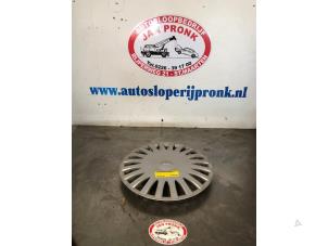 Gebruikte Wieldop Mitsubishi Space Star (DG) 1.6 16V Prijs € 20,00 Margeregeling aangeboden door Autosloopbedrijf Jan Pronk B.V.