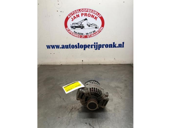 Gebruikte Dynamo Volkswagen Tiguan (5N1/2) 2.0 TSI 16V 4Motion Prijs € 40,00 Margeregeling aangeboden door Autosloopbedrijf Jan Pronk B.V.