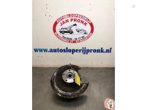 Gebruikte Fusee rechts-achter Volkswagen Tiguan (5N1/2) 2.0 TSI 16V 4Motion Prijs € 40,00 Margeregeling aangeboden door Autosloopbedrijf Jan Pronk B.V.