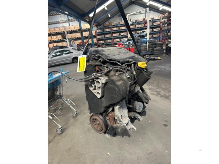 Gebruikte Motor Opel Vivaro 1.9 DI Prijs € 850,00 Margeregeling aangeboden door Autosloopbedrijf Jan Pronk B.V.