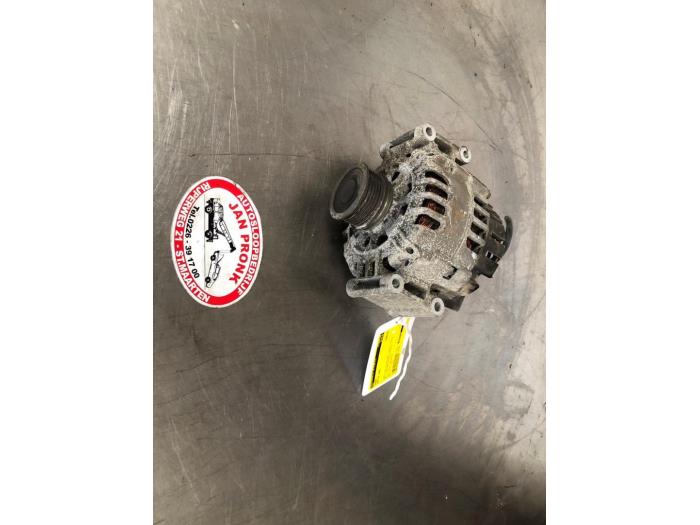 Gebruikte Dynamo Audi A4 (B7) 2.0 TFSI 20V Quattro Prijs € 40,00 Margeregeling aangeboden door Autosloopbedrijf Jan Pronk B.V.
