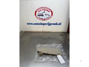 Gebruikte Zonneklep Alfa Romeo 159 Sportwagon (939BX) 1.8 MPI 16V Prijs € 25,00 Margeregeling aangeboden door Autosloopbedrijf Jan Pronk B.V.