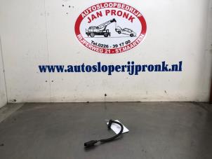 Gebruikte Nokkenas Sensor Volvo C30 (EK/MK) 1.6 D2 16V Prijs € 25,00 Margeregeling aangeboden door Autosloopbedrijf Jan Pronk B.V.