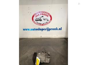 Gebruikte Aircopomp Renault Megane III Grandtour (KZ) 1.5 dCi 110 Prijs € 150,00 Margeregeling aangeboden door Autosloopbedrijf Jan Pronk B.V.