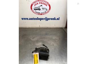 Gebruikte Startmotor Volvo S40 (MS) 2.4 20V Prijs € 25,00 Margeregeling aangeboden door Autosloopbedrijf Jan Pronk B.V.