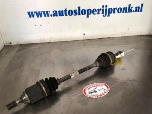 Gebruikte Steekas links-voor Suzuki Swift (ZA/ZC/ZD) 1.2 16V Prijs € 40,00 Margeregeling aangeboden door Autosloopbedrijf Jan Pronk B.V.