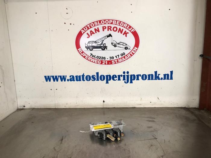 Gebruikte Computer Motormanagement Peugeot 407 (6D) 2.0 16V Prijs € 100,00 Margeregeling aangeboden door Autosloopbedrijf Jan Pronk B.V.