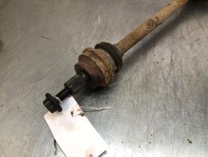 Gebruikte Aandrijfas links-achter Volkswagen Tiguan (5N1/2) 2.0 TSI 16V 4Motion Prijs € 40,00 Margeregeling aangeboden door Autosloopbedrijf Jan Pronk B.V.