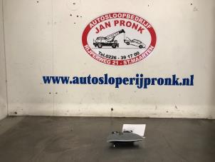 Gebruikte Portiergreep 4Deurs rechts-achter Hyundai Atos 1.1 12V Prijs € 20,00 Margeregeling aangeboden door Autosloopbedrijf Jan Pronk B.V.