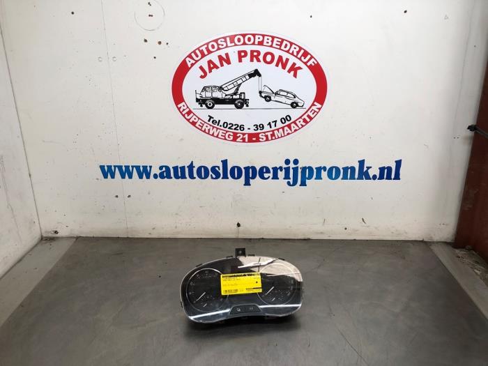 Gebruikte Kilometerteller KM Skoda Fabia II Combi 1.2 TSI Prijs € 50,00 Margeregeling aangeboden door Autosloopbedrijf Jan Pronk B.V.