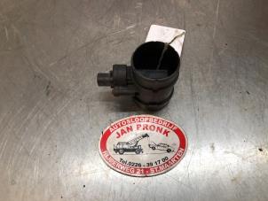 Gebruikte Luchtmassameter Opel Corsa D 1.2 16V Prijs € 25,00 Margeregeling aangeboden door Autosloopbedrijf Jan Pronk B.V.