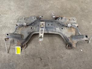 Gebruikte Subframe Opel Corsa D 1.2 16V Prijs € 75,00 Margeregeling aangeboden door Autosloopbedrijf Jan Pronk B.V.
