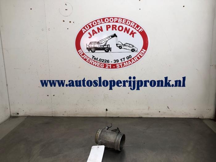 Gebruikte Luchtmassameter Audi A4 Cabriolet (B6) 2.5 TDI 24V Prijs € 25,00 Margeregeling aangeboden door Autosloopbedrijf Jan Pronk B.V.