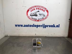 Gebruikte Handrem schakelaar Ford Focus C-Max 1.8 16V Prijs € 25,00 Margeregeling aangeboden door Autosloopbedrijf Jan Pronk B.V.
