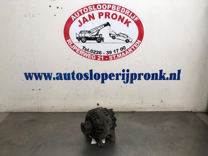 Gebruikte Dynamo Renault Modus/Grand Modus (JP) 1.2 16V TCE 100 Prijs € 40,00 Margeregeling aangeboden door Autosloopbedrijf Jan Pronk B.V.