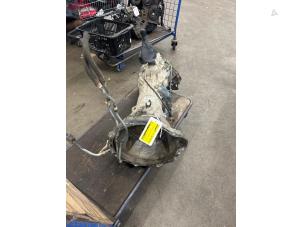 Gebruikte Automaatbak Toyota Land Cruiser (J12) 3.0 D-4D 16V Prijs € 1.000,00 Margeregeling aangeboden door Autosloopbedrijf Jan Pronk B.V.