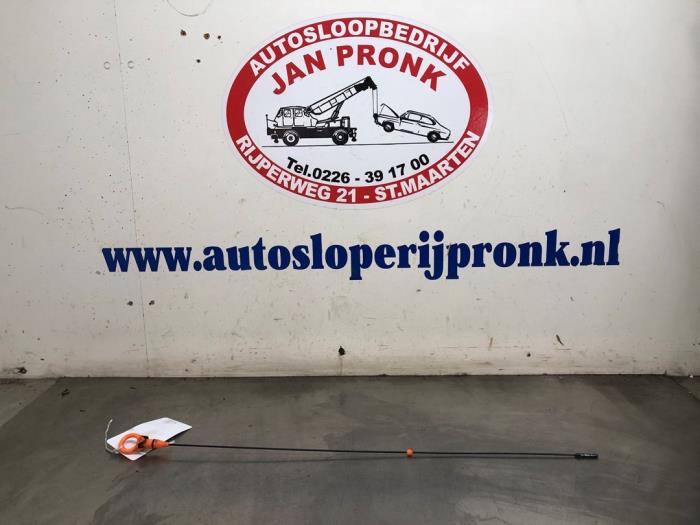 Gebruikte Peilstok Olie Audi A2 (8Z0) 1.2 TDI Prijs € 25,00 Margeregeling aangeboden door Autosloopbedrijf Jan Pronk B.V.